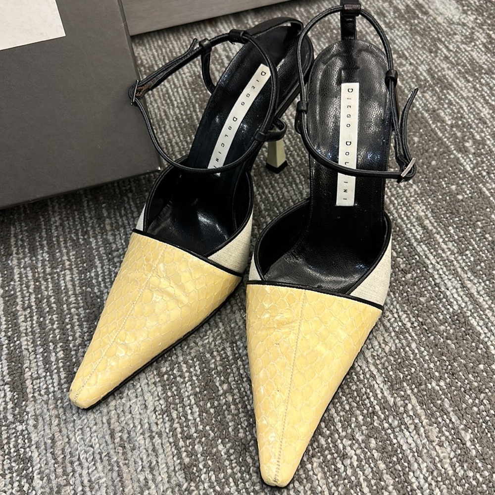 Women’s SZ 9 - d’Orsay Beige/Black Pumps